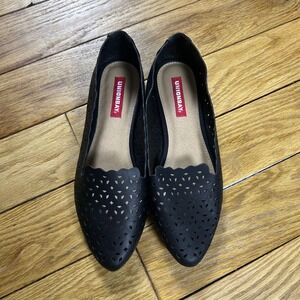 Unionbay Black Perforated Scallop Ballet Flats Women Size 7